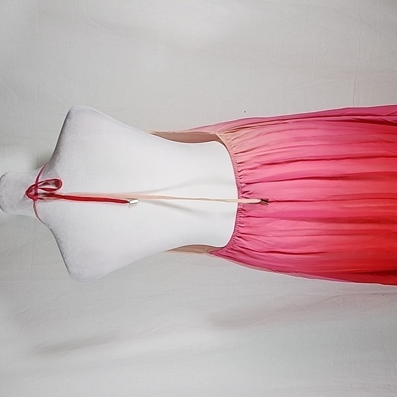 🤎  Identity Gradient pleated halter dress - Picture 5 of 7